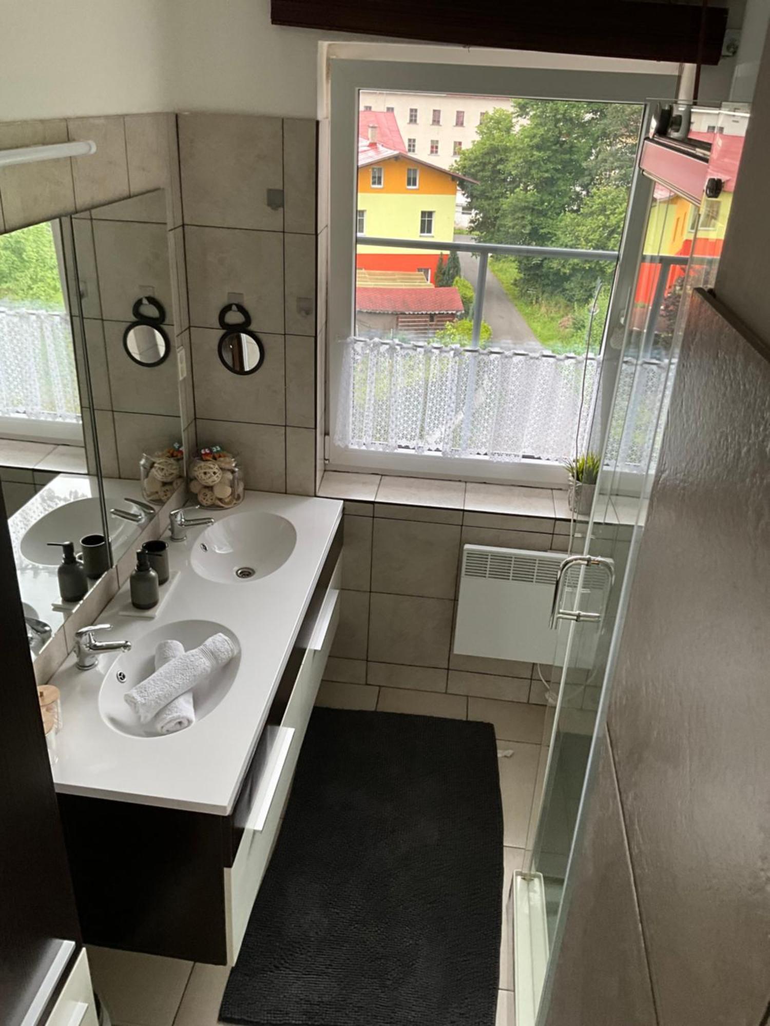Apartment Owl Корженов Екстер'єр фото