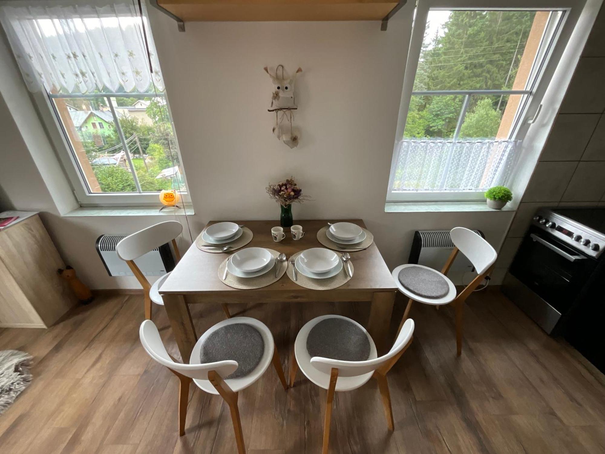 Apartment Owl Корженов Екстер'єр фото